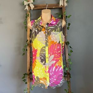 Liz Claiborne multicolored leaves women’s top sleeveless